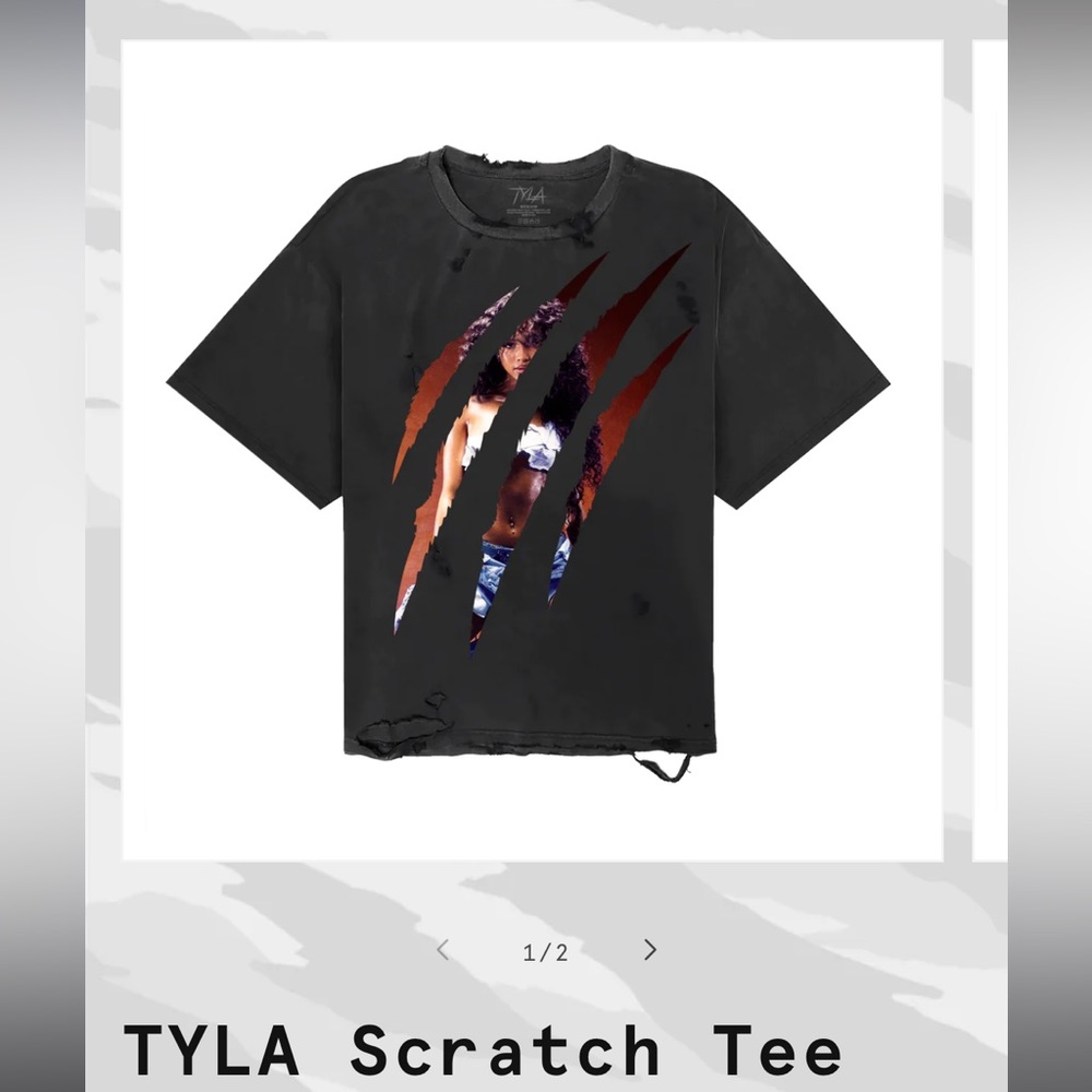 DO NOT PURCHASE , ITS NOT LETTING ME DELETE LISTING …. ALL MERCH HAS BEEN SOLD